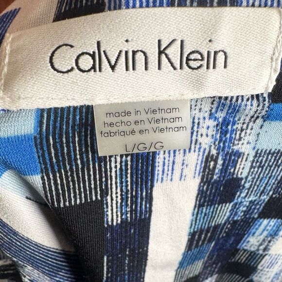 Calvin Klein black blue and white abstract print pleated neck top size large - Picture 5 of 8